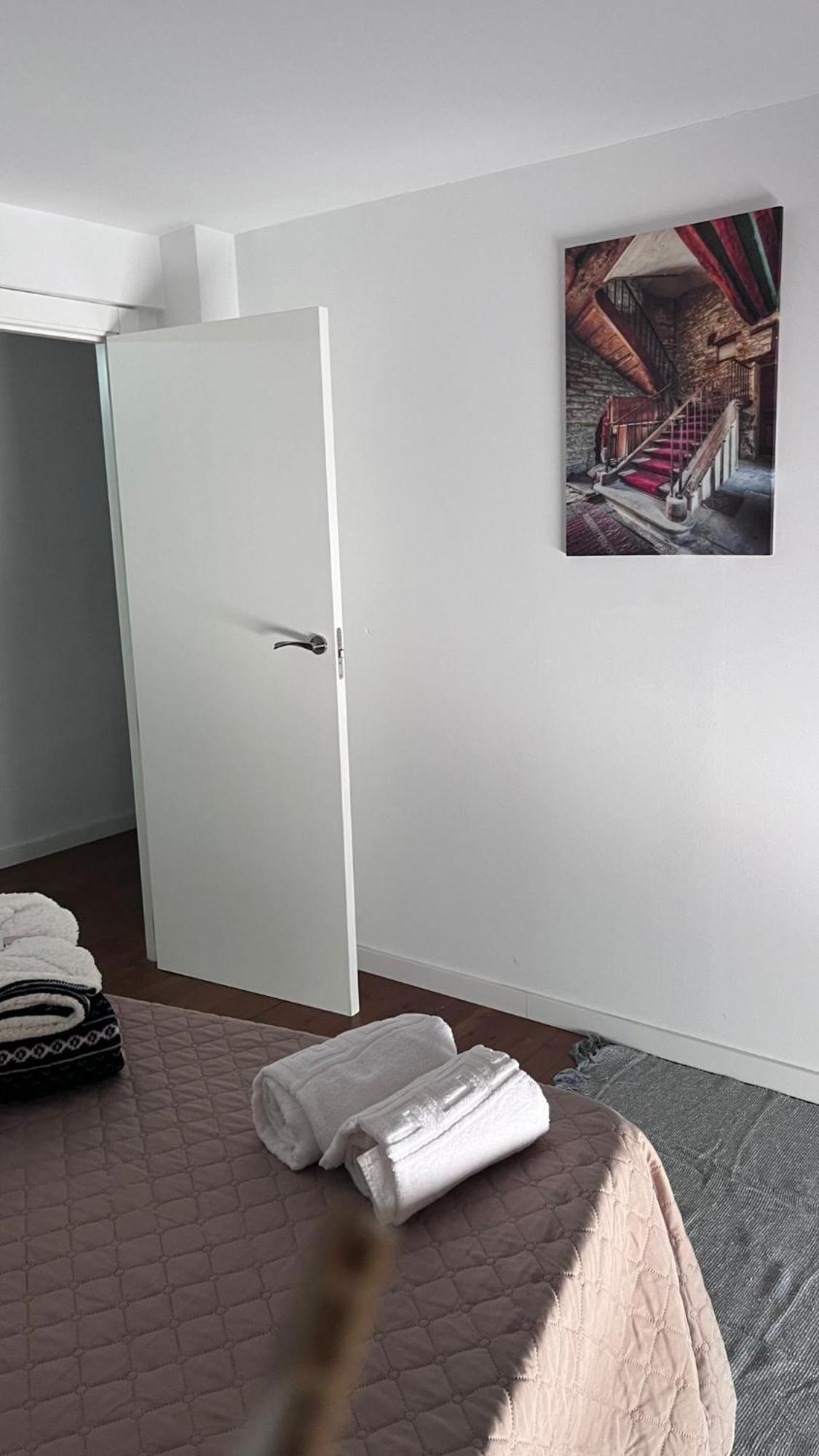 Hiniesta Centro Apartment Sevilla Bagian luar foto