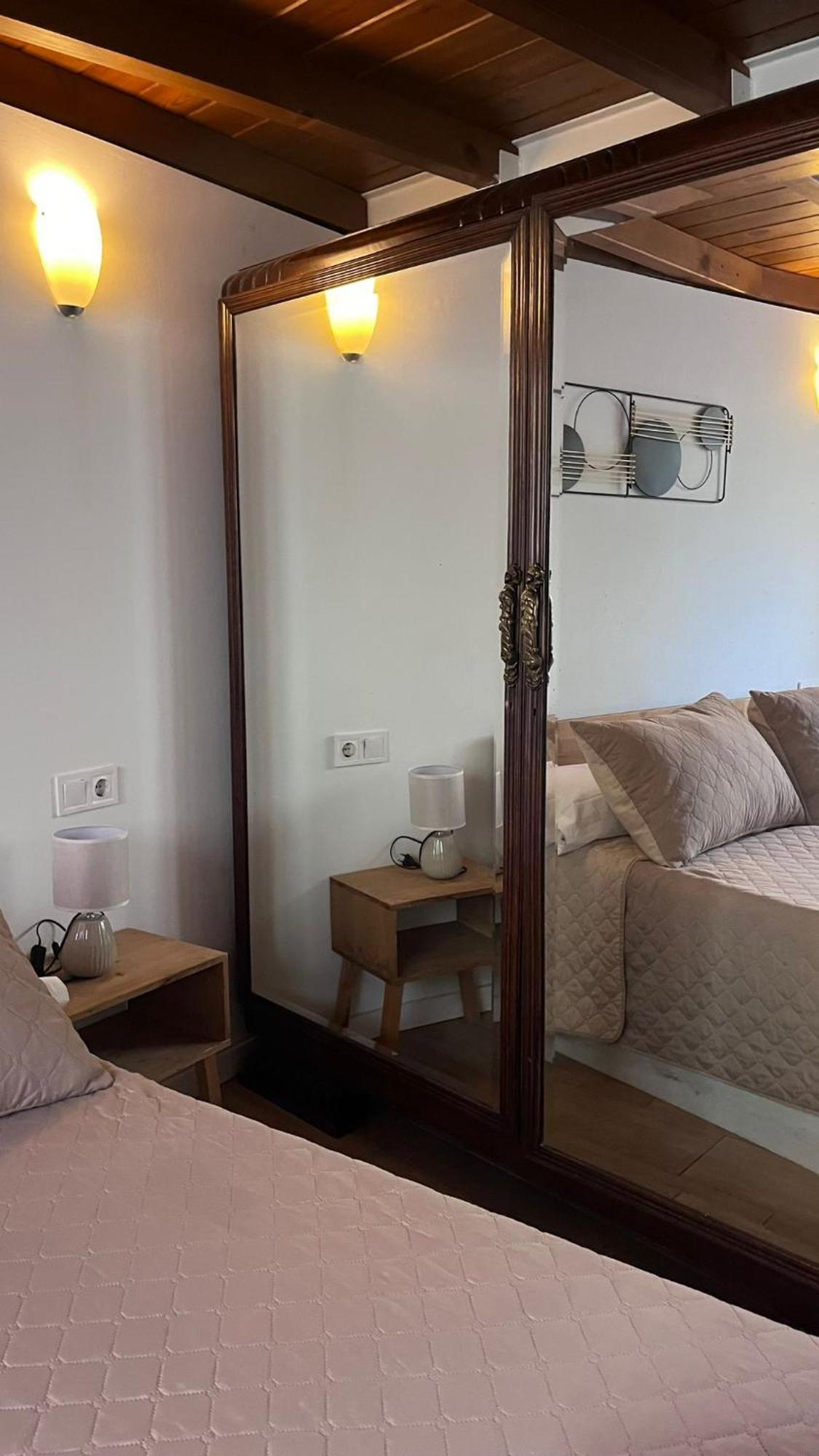 Hiniesta Centro Apartment Sevilla Bagian luar foto